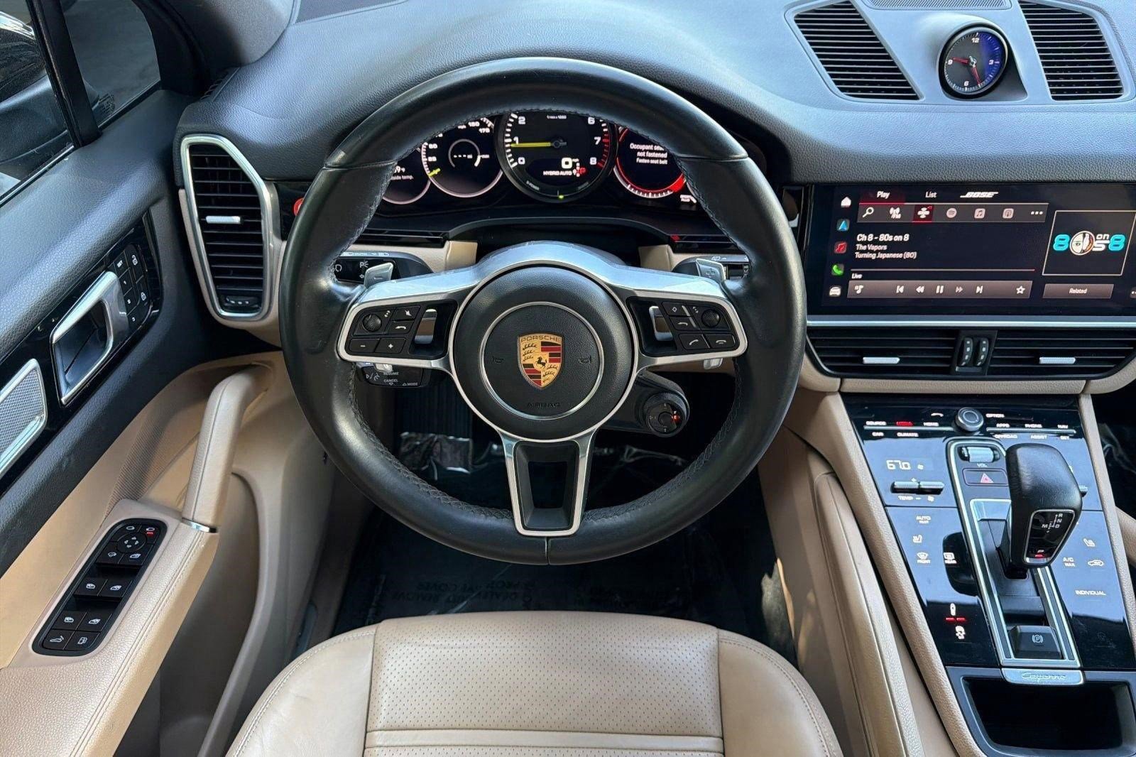 Used 2022 Porsche Cayenne E-Hybrid AWD/4WD image 16