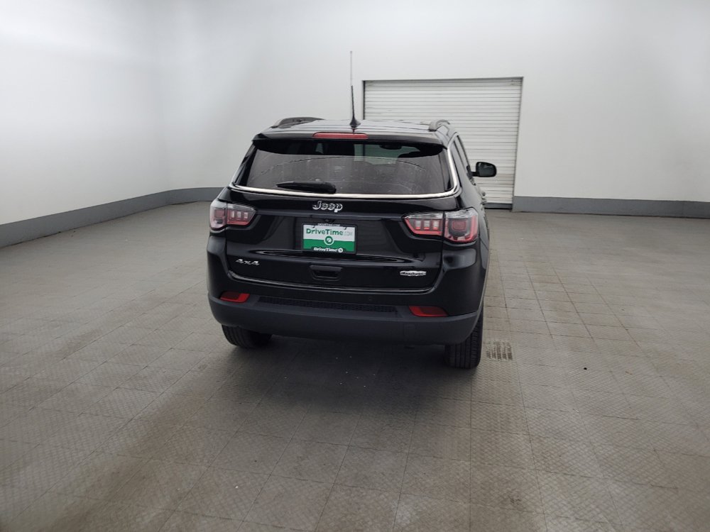 Used 2018 Jeep Compass Latitude w/ Popular Equipment Group AWD/4WD image 7