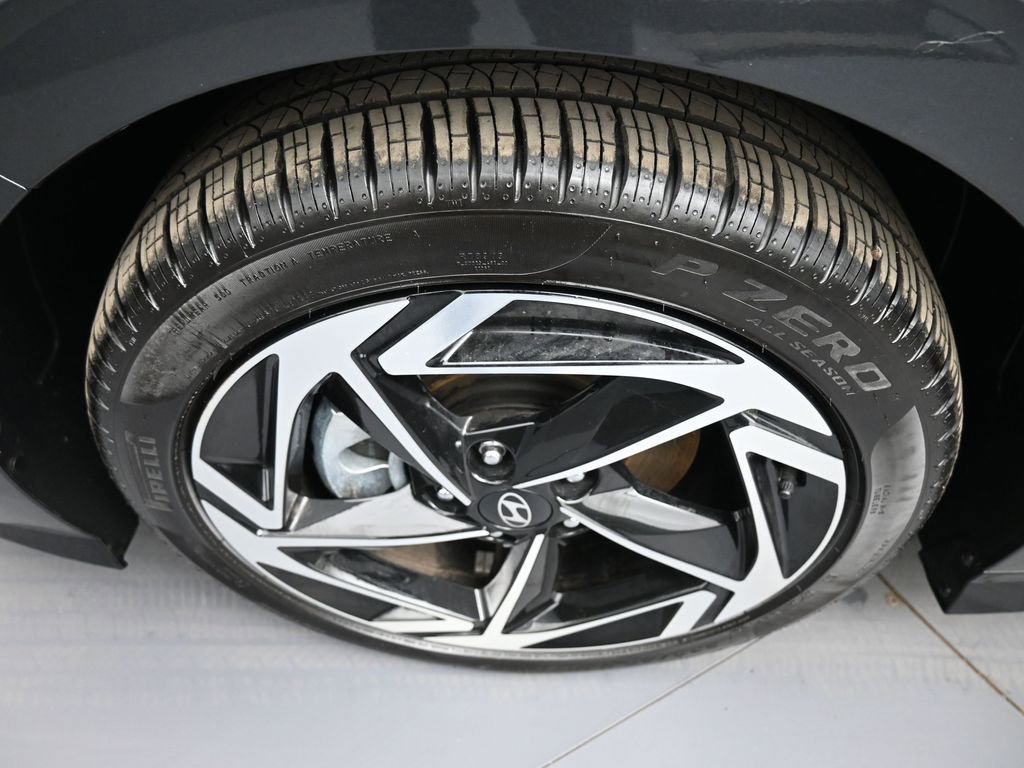 Certified 2025 Hyundai Sonata SEL FWD image 14