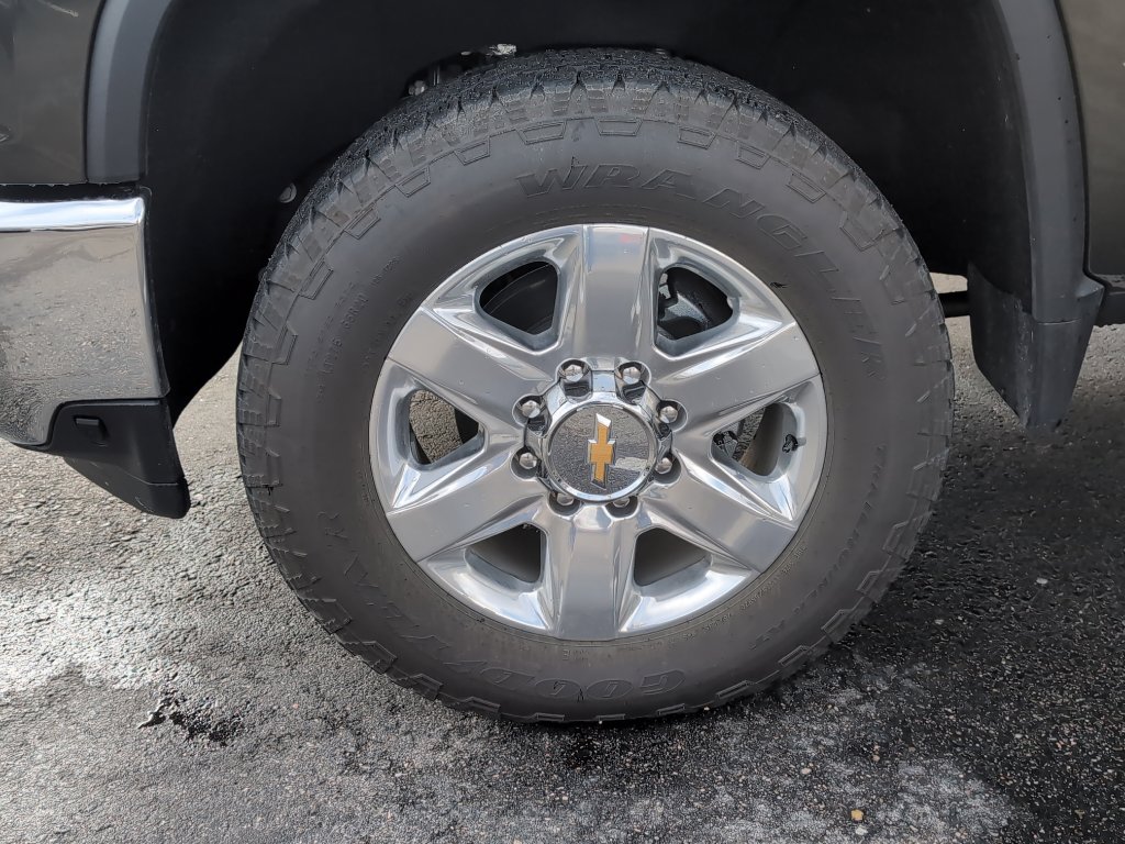 Used 2022 Chevrolet Silverado 2500 LTZ w/ Z71 Off-Road Package image 34