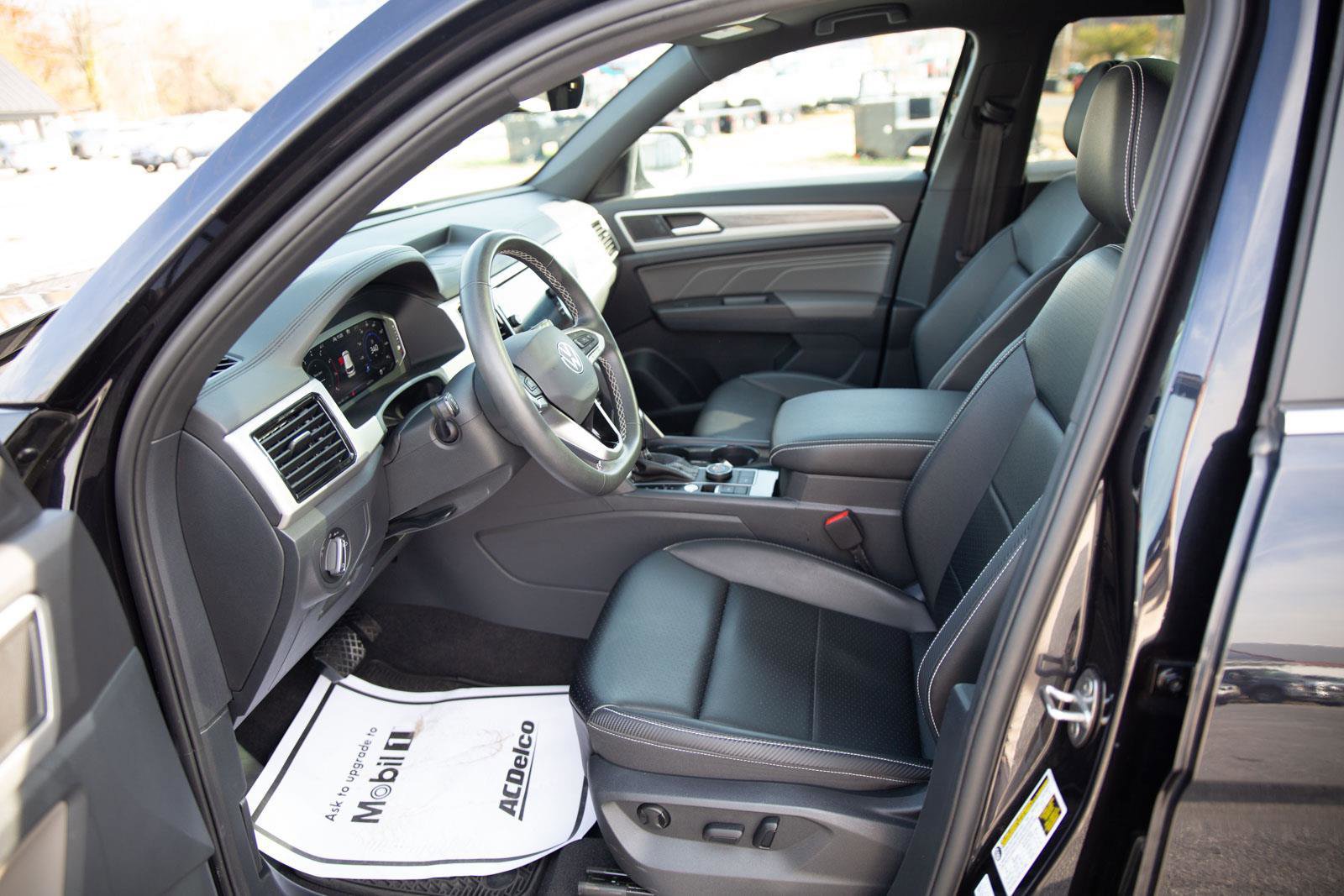 Used 2022 Volkswagen Atlas Cross Sport SE image 21