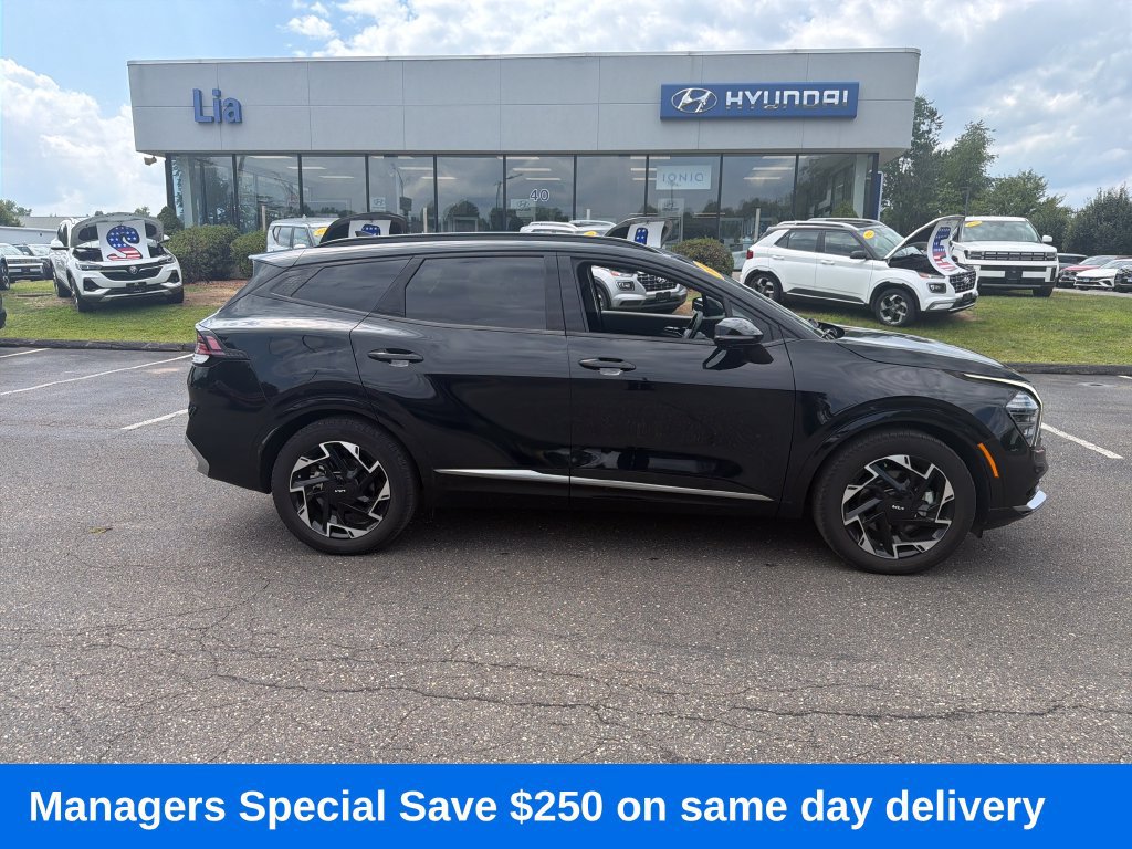 Used 2024 Kia Sportage SX FWD image 3