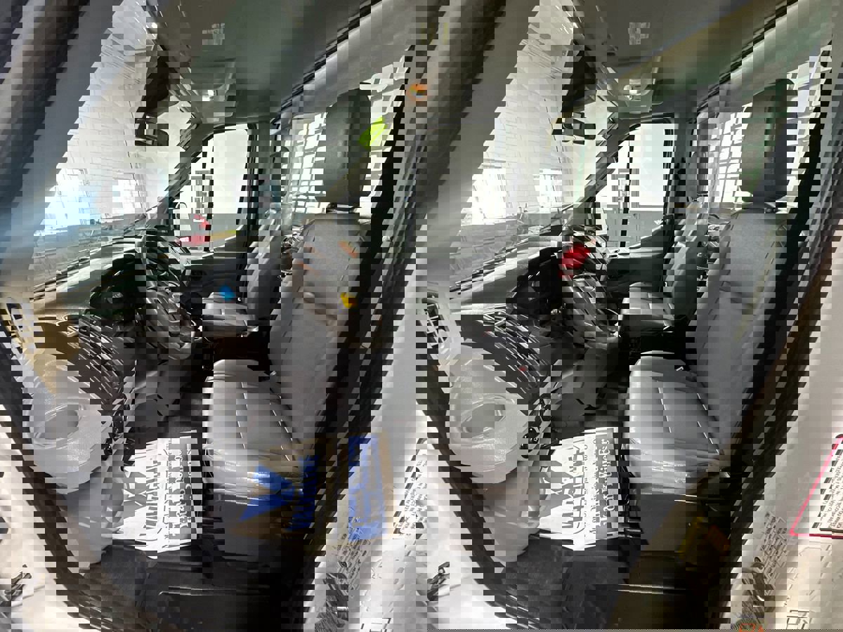 Used 2018 Ford Transit 250 138 image 11