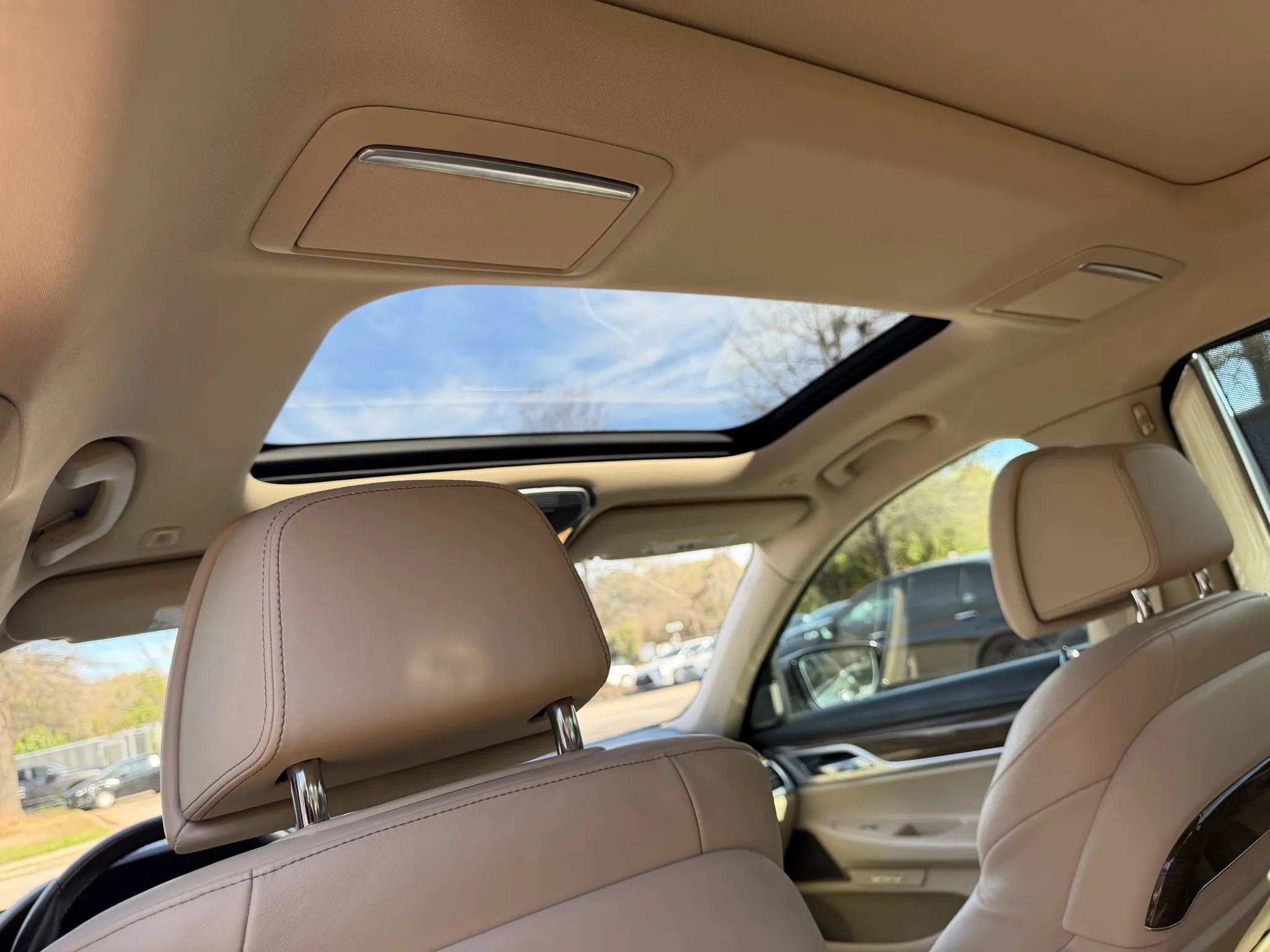 Used 2017 BMW 740i RWD image 45