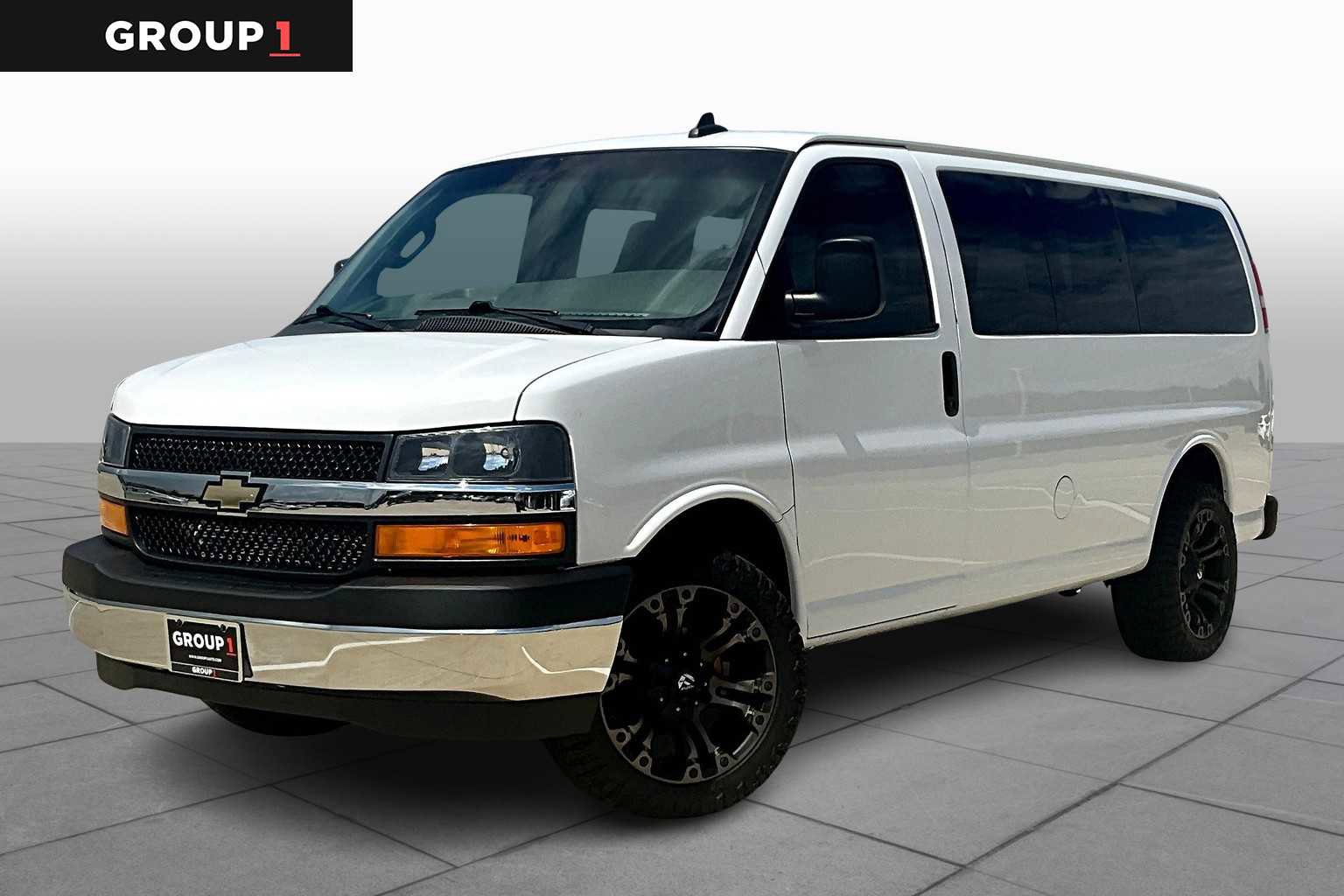 Used 2018 Chevrolet Express 3500 LT w/ LT Preferred Equipment Group
