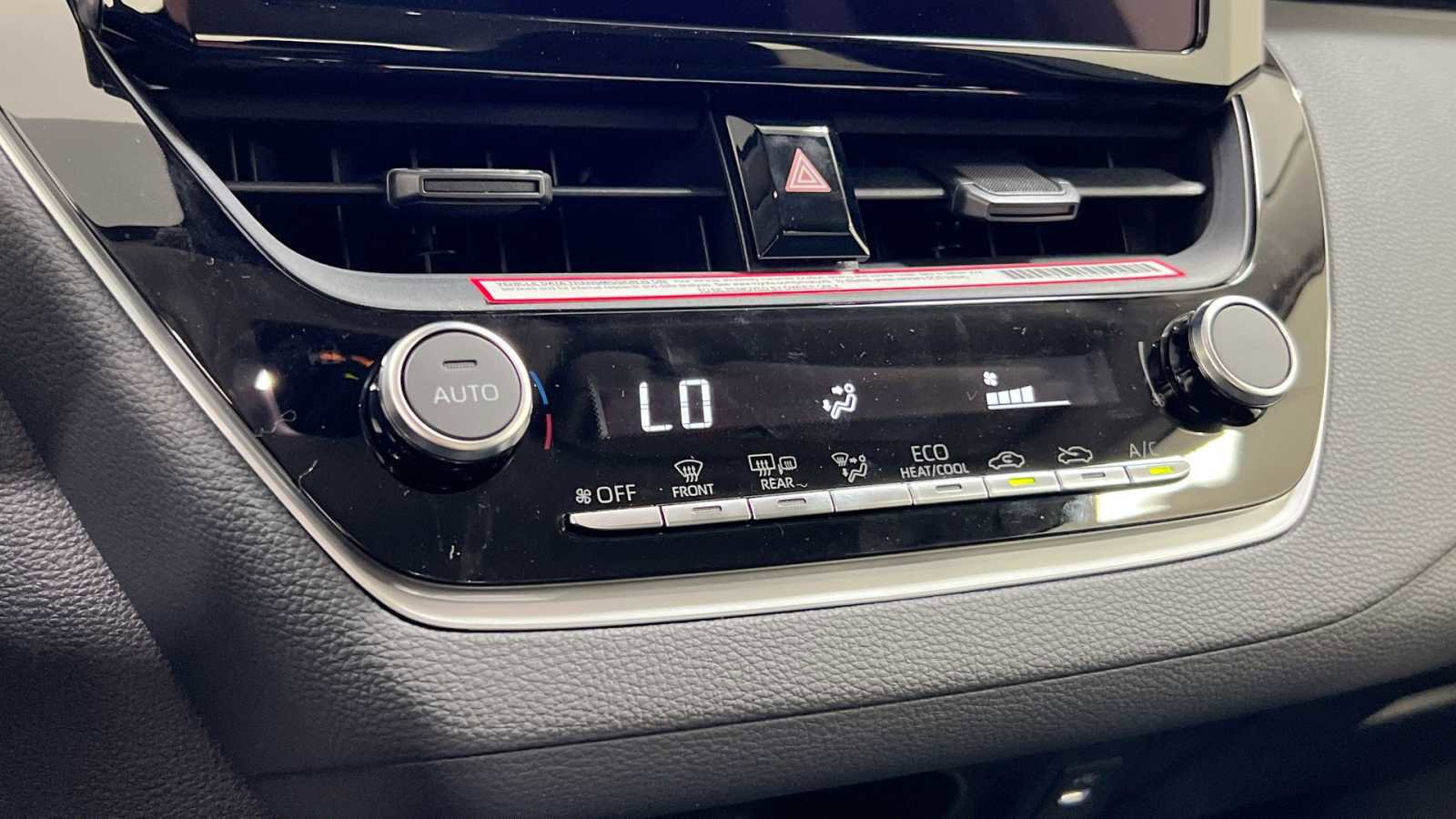 New 2024 Toyota Corolla LE image 21