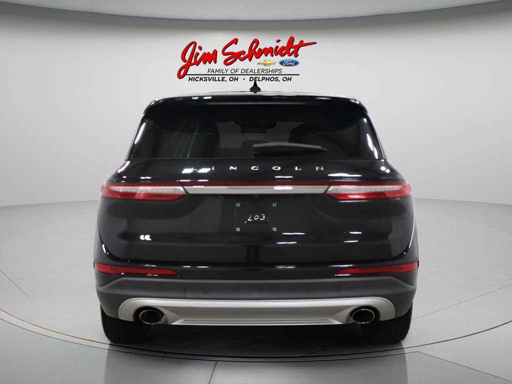Used 2025 Lincoln Corsair AWD w/ Equipment Group 101A image 5