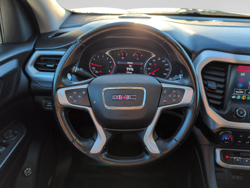 Used 2023 GMC Acadia SLT AWD/4WD image 11