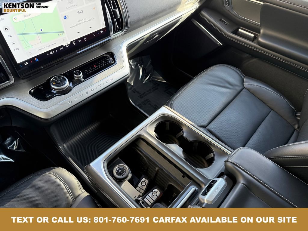 Used 2025 Ford Expedition Max Platinum image 27