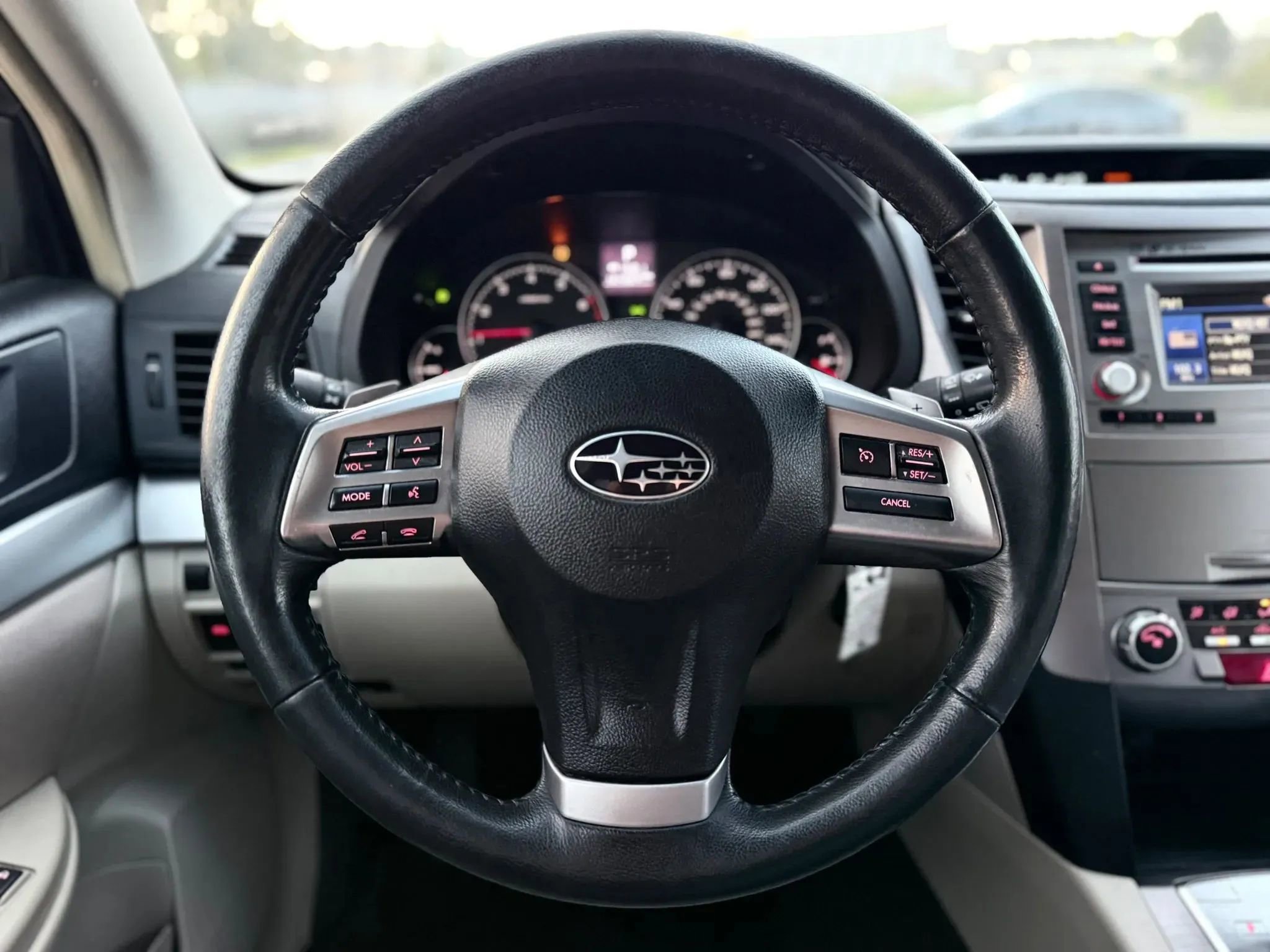 Used 2014 Subaru Outback 2.5i Premium AWD/4WD image 24