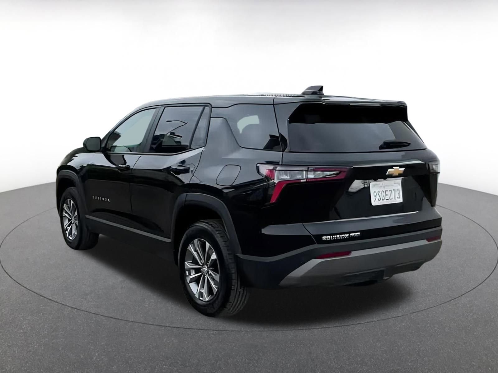 Used 2025 Chevrolet Equinox LT image 12