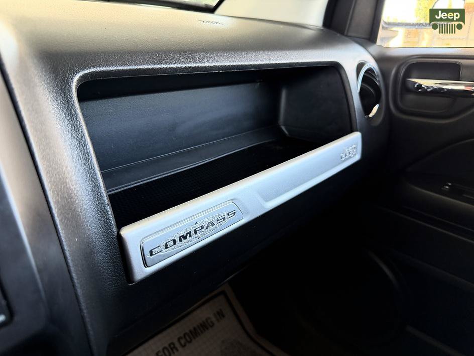 Used 2015 Jeep Compass Sport w/ Power Value Group FWD image 20