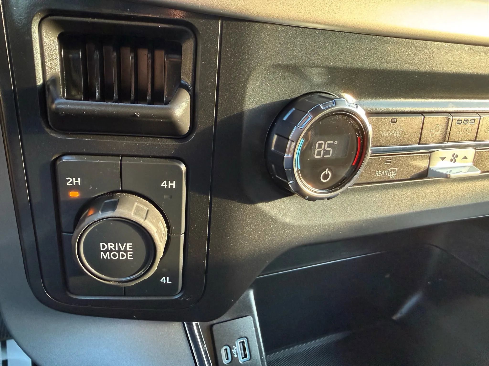 Used 2021 Ford F150 XLT w/ Equipment Group 301A Mid image 30