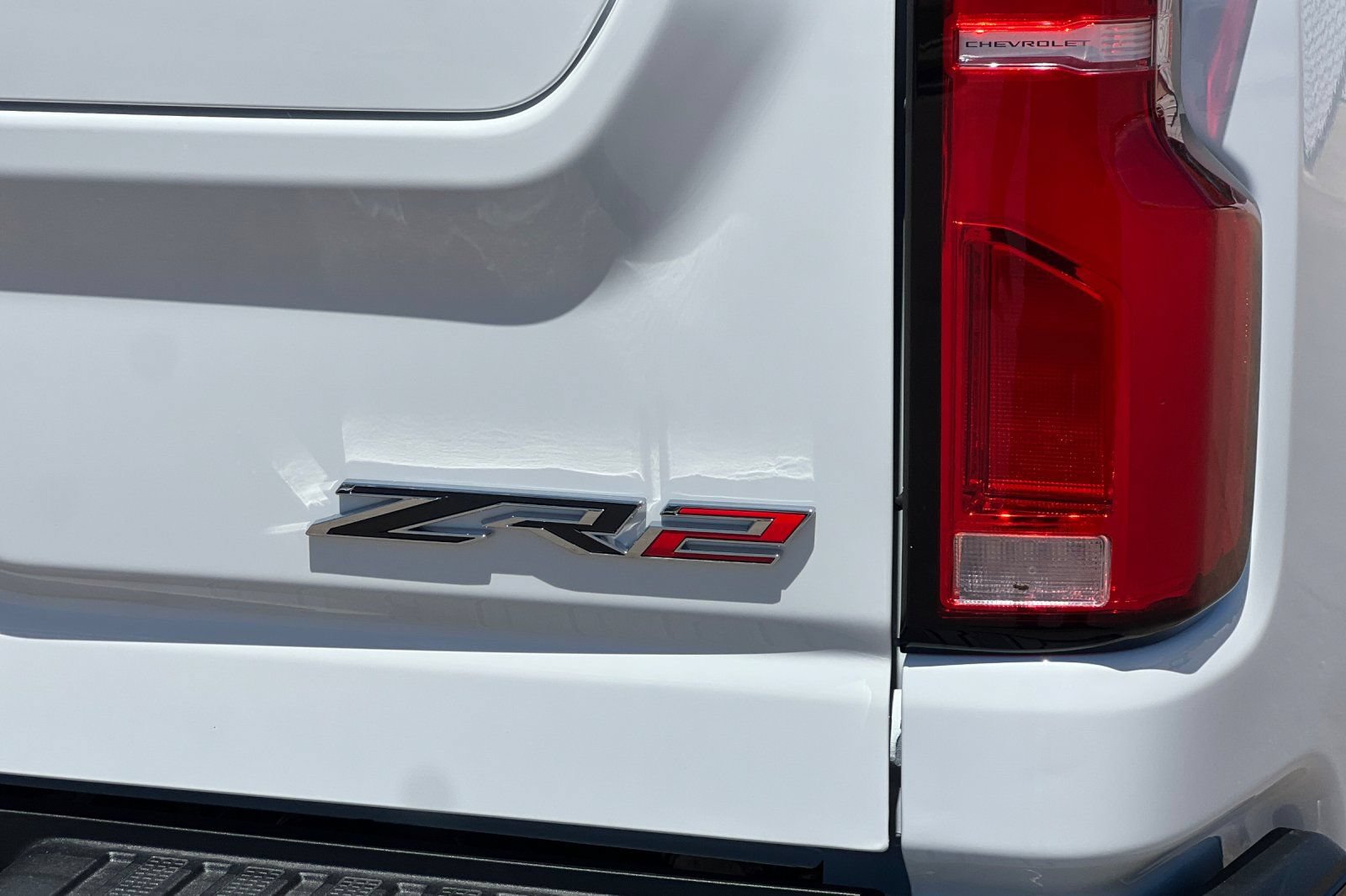 New 2026 Chevrolet Silverado 2500 ZR2 AWD/4WD image 21