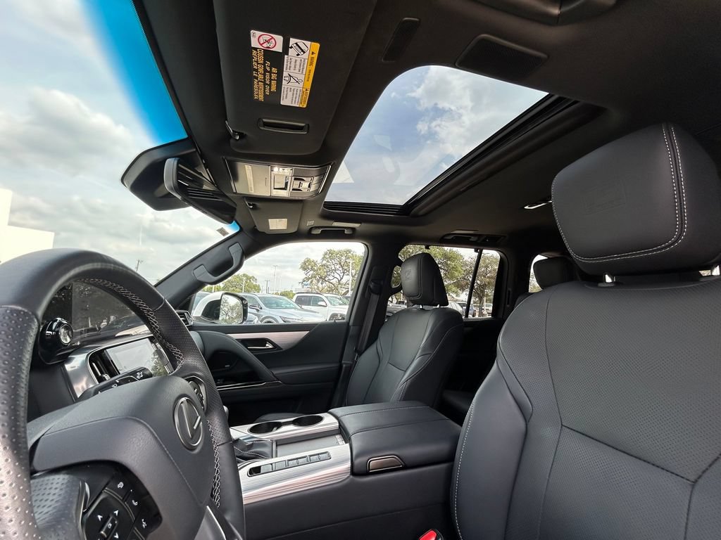 Used 2024 Lexus LX 600 F Sport AWD/4WD image 12