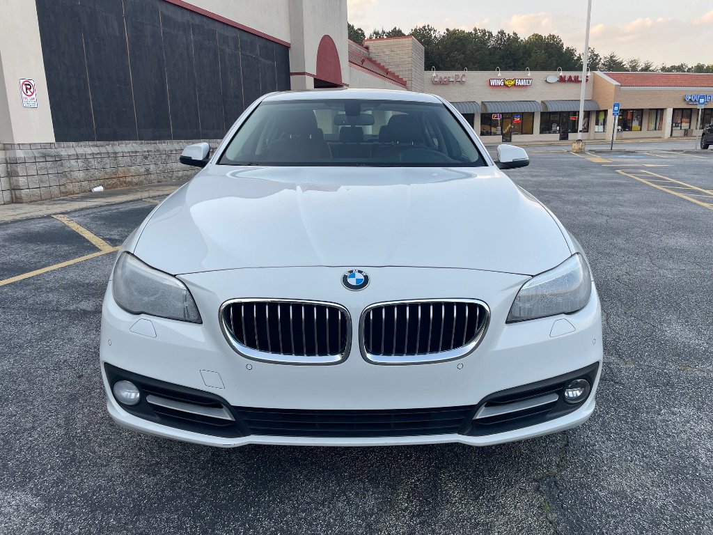 Used 2016 BMW 528i xDrive Sedan AWD/4WD image 4