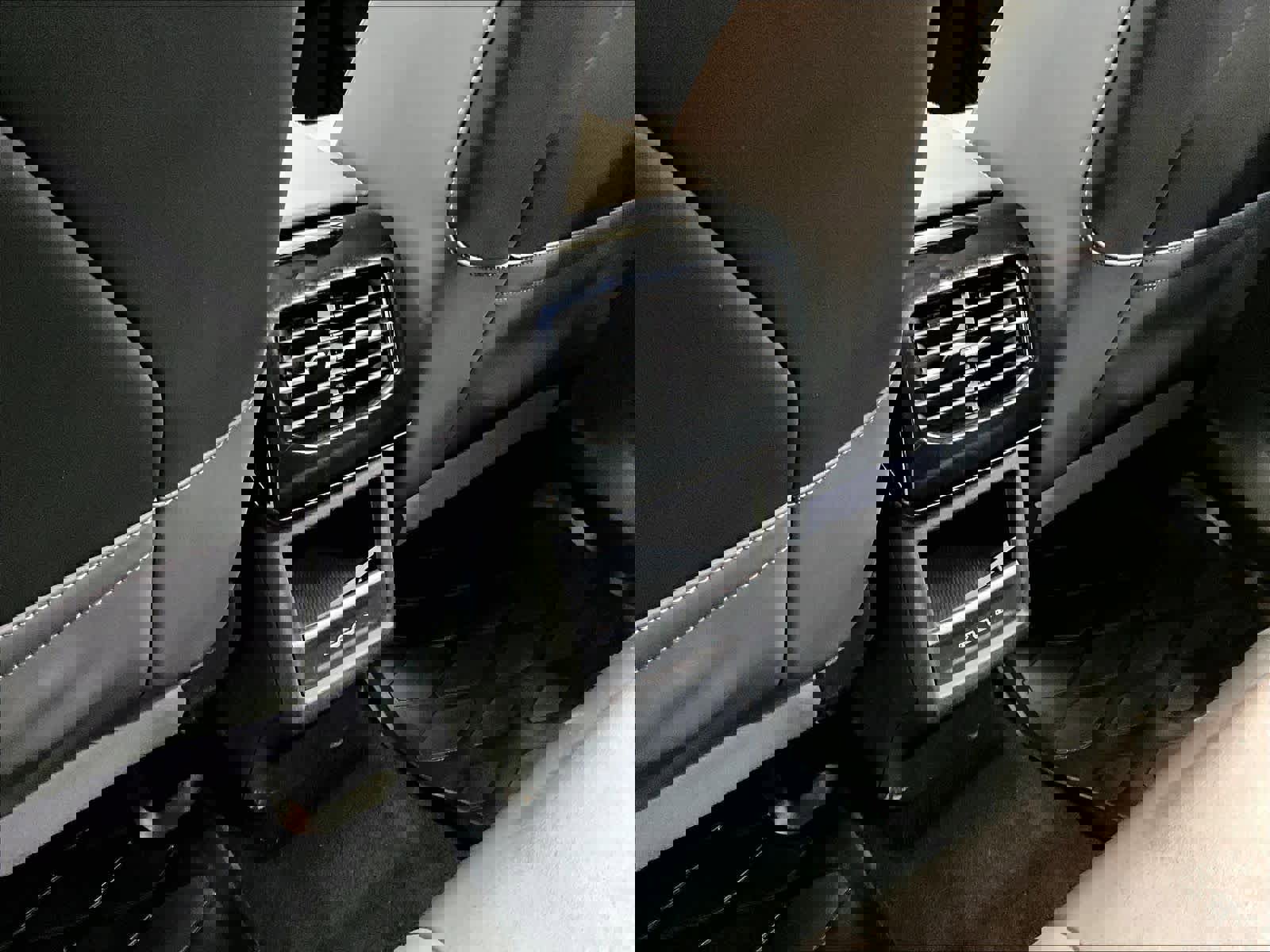 Used 2023 Volkswagen ID.4 Pro S AWD/4WD image 38