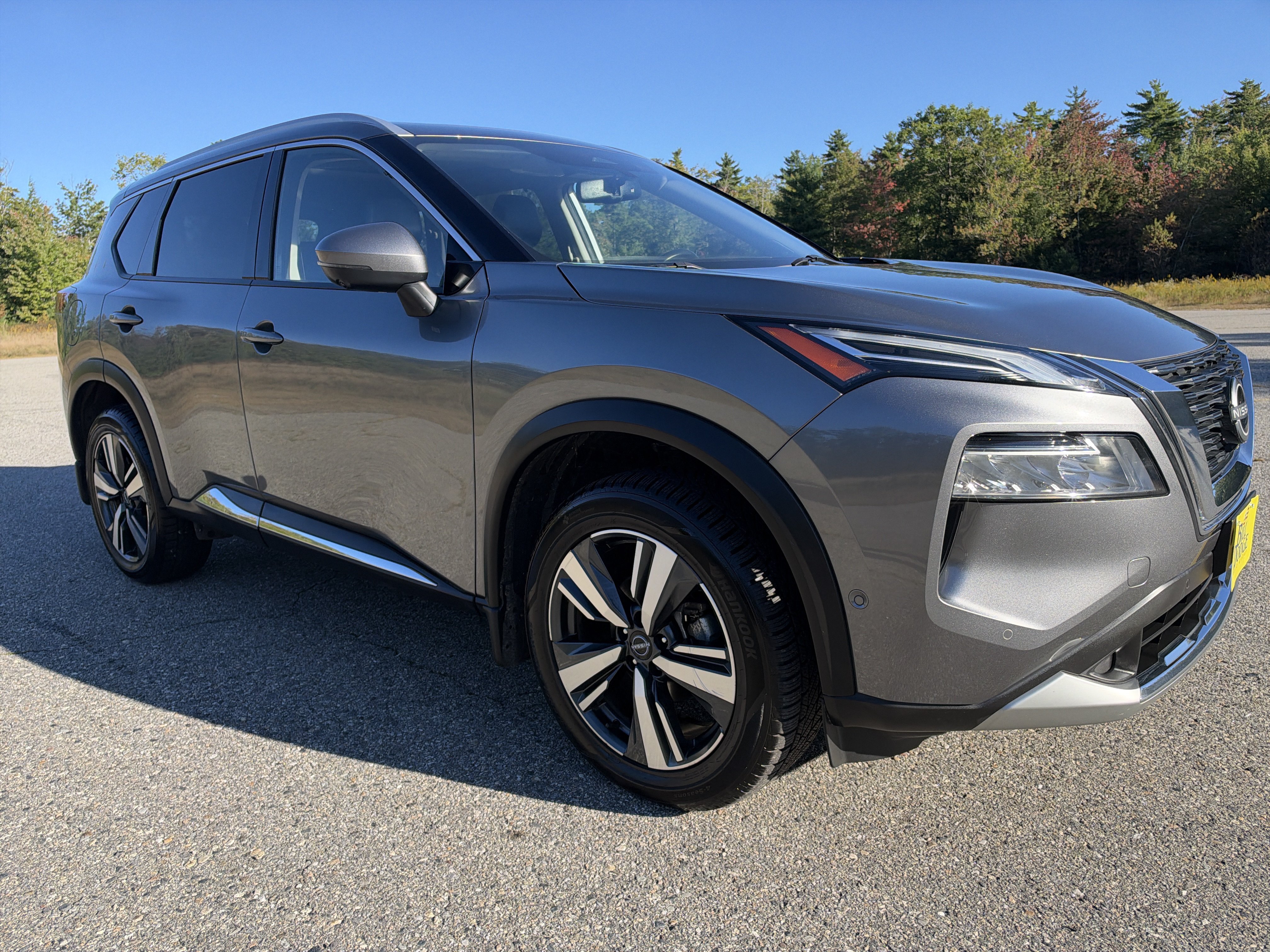 Certified 2023 Nissan Rogue Platinum w/ Platinum Premium Package AWD/4WD image 3
