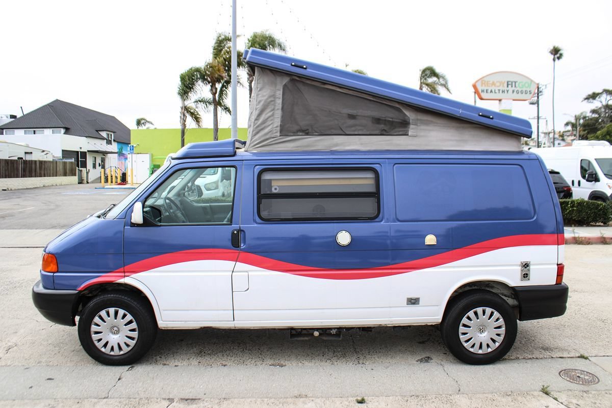 Used 1997 Volkswagen Eurovan Camper FWD image 2
