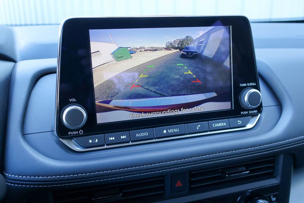 New 2026 Nissan Rogue SV image 4