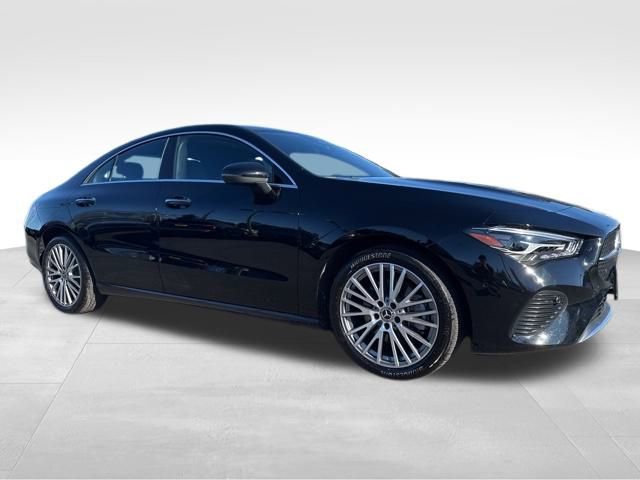 Used 2025 Mercedes-Benz CLA 250 4MATIC image 1
