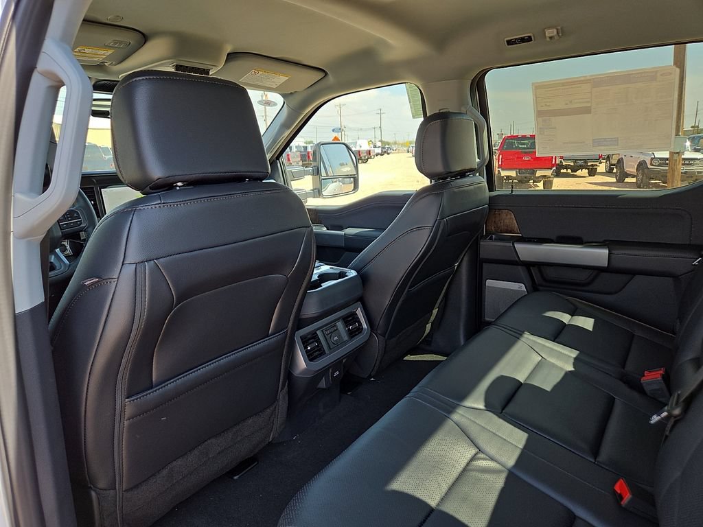 New 2026 Ford F350 Lariat w/ FX4 Off-Road Package AWD/4WD image 17