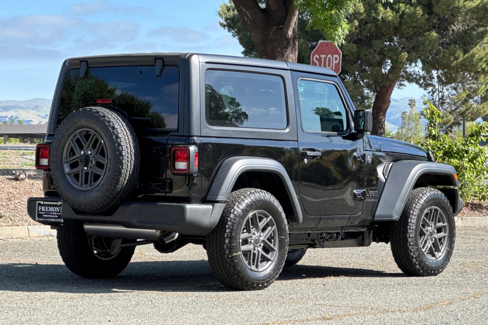 New 2026 Jeep Wrangler Sport AWD/4WD image 3