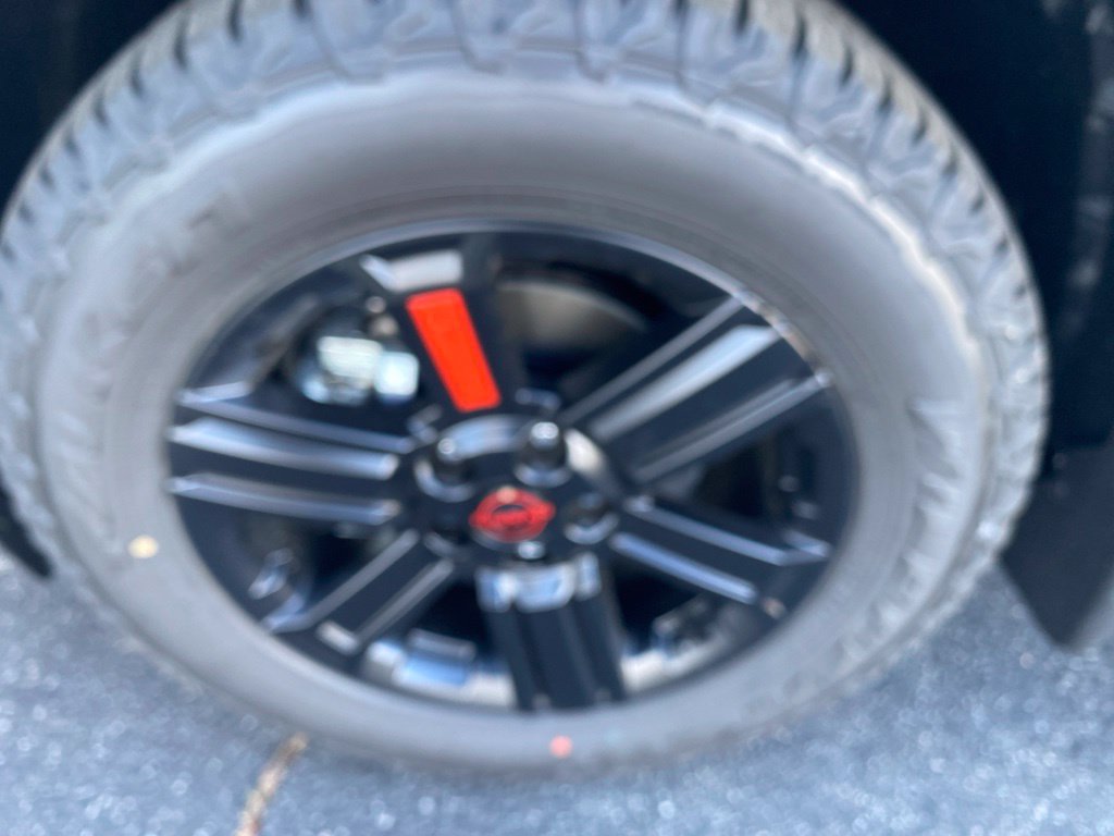New 2027 Nissan Rogue SV AWD/4WD image 31