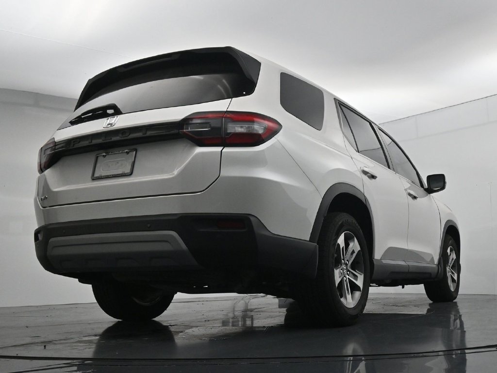 Used 2023 Honda Pilot EX-L image 22
