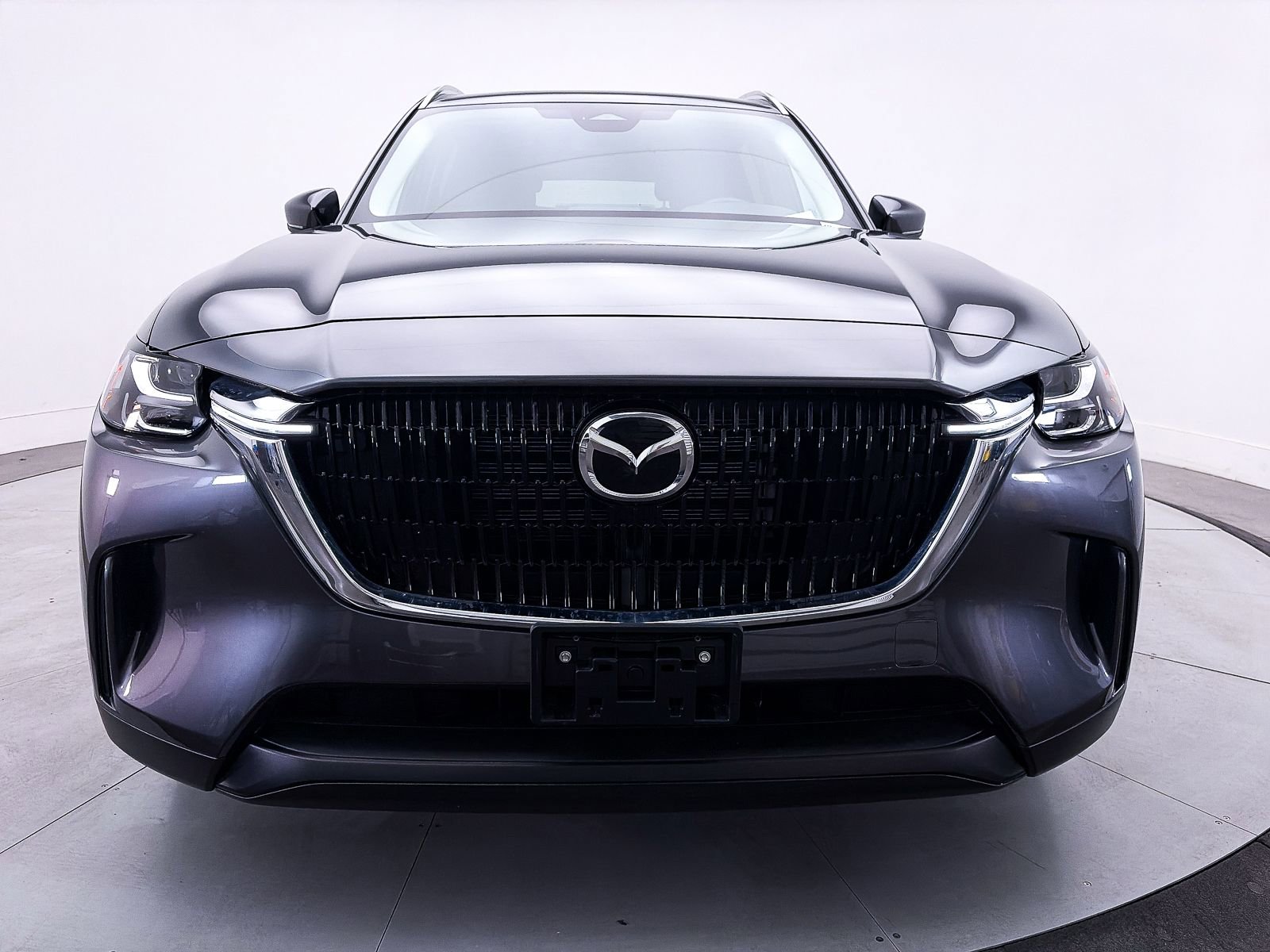 Used 2024 MAZDA CX-90 Plug-In Hybrid w/ Preferred AWD/4WD image 10