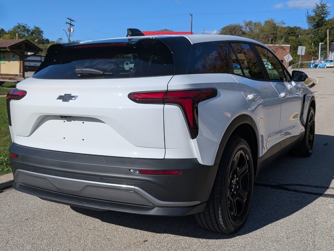 Used 2025 Chevrolet Blazer EV AWD Police image 11