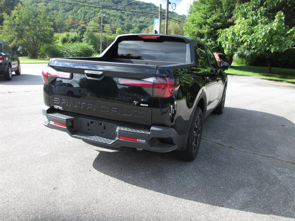 Used 2024 Hyundai Santa Cruz SEL AWD/4WD image 5