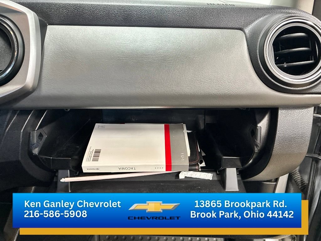 Used 2020 Toyota Tacoma SR5 AWD/4WD image 22