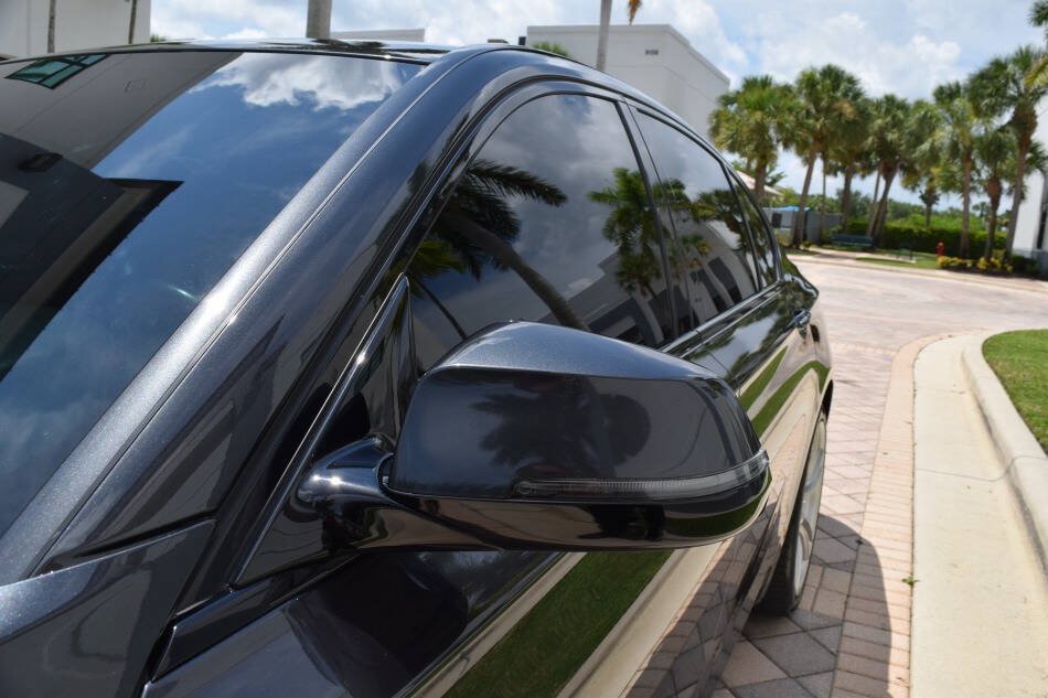 Used 2015 BMW 750i RWD image 32