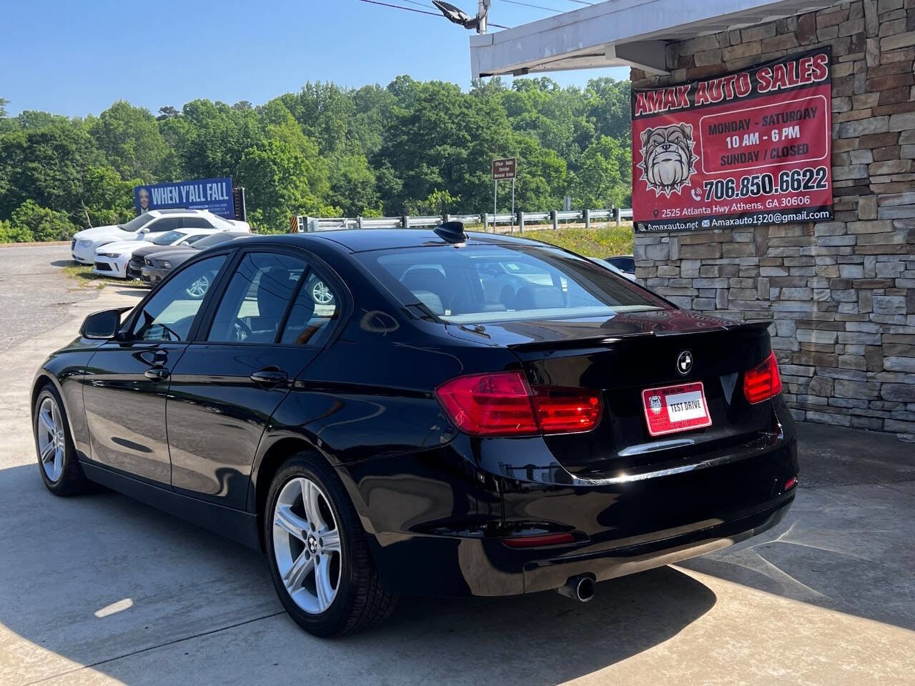Used 2014 BMW 320i Sedan RWD image 4
