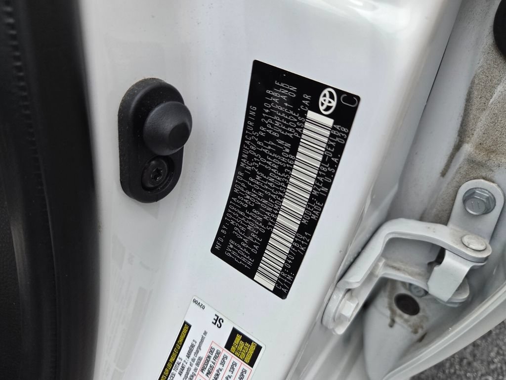 Certified 2025 Toyota Corolla LE FWD image 17