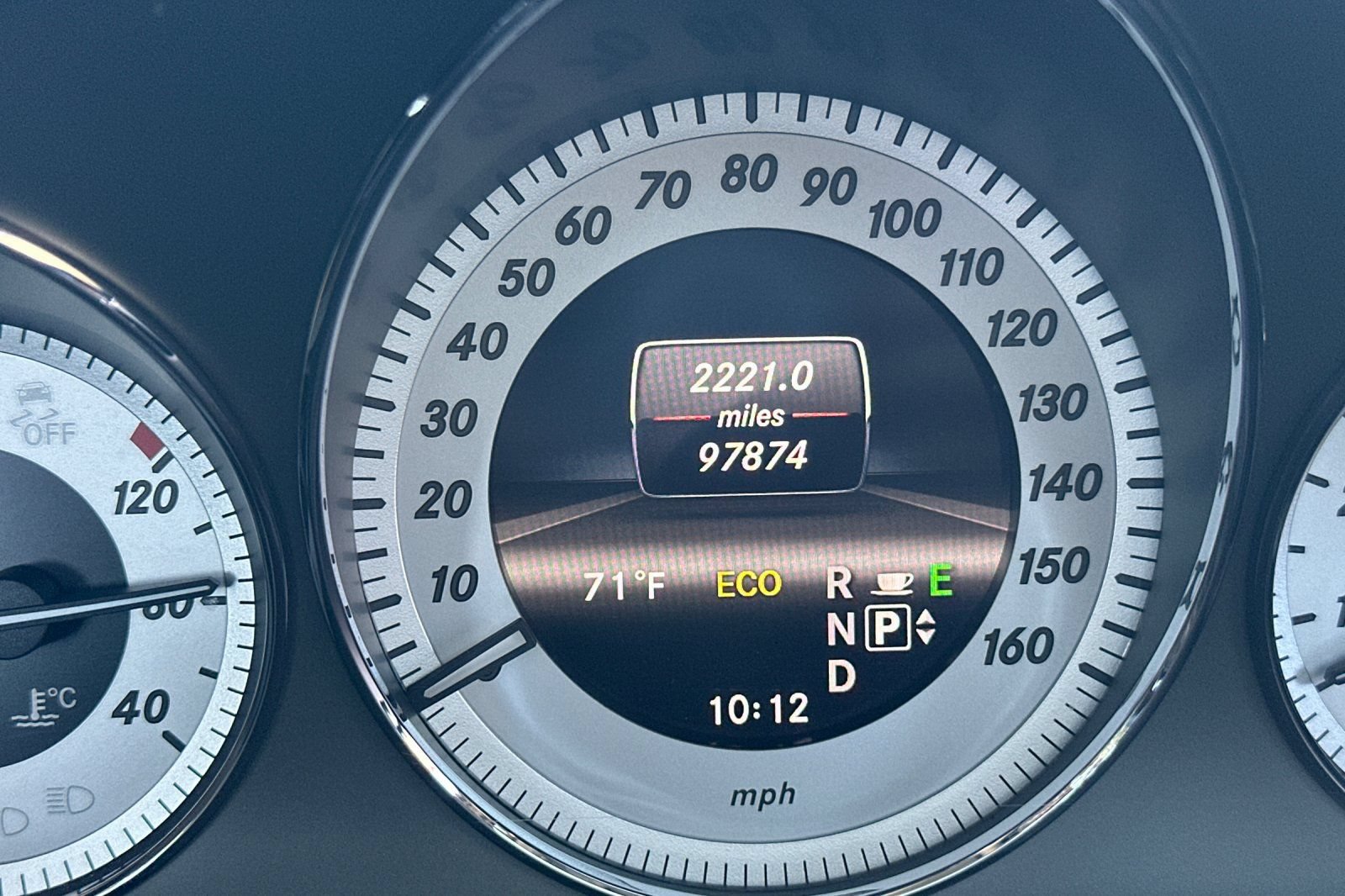 Used 2013 Mercedes-Benz GLK 350 4MATIC image 24