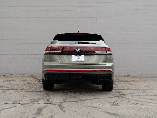 New 2026 Volkswagen Atlas Cross Sport SEL R-Line image 5