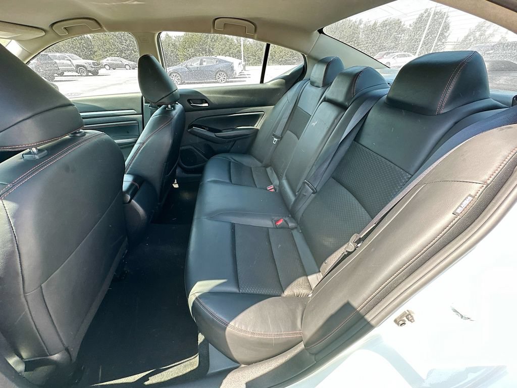 Used 2023 Nissan Altima 2.5 SR FWD image 29