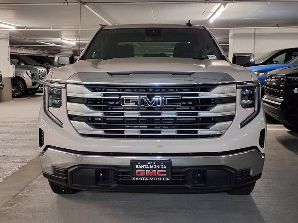 Used 2026 GMC Sierra 1500 SLE AWD/4WD image 2