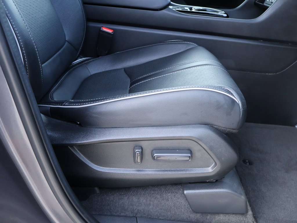 Used 2023 Honda Pilot Elite image 10