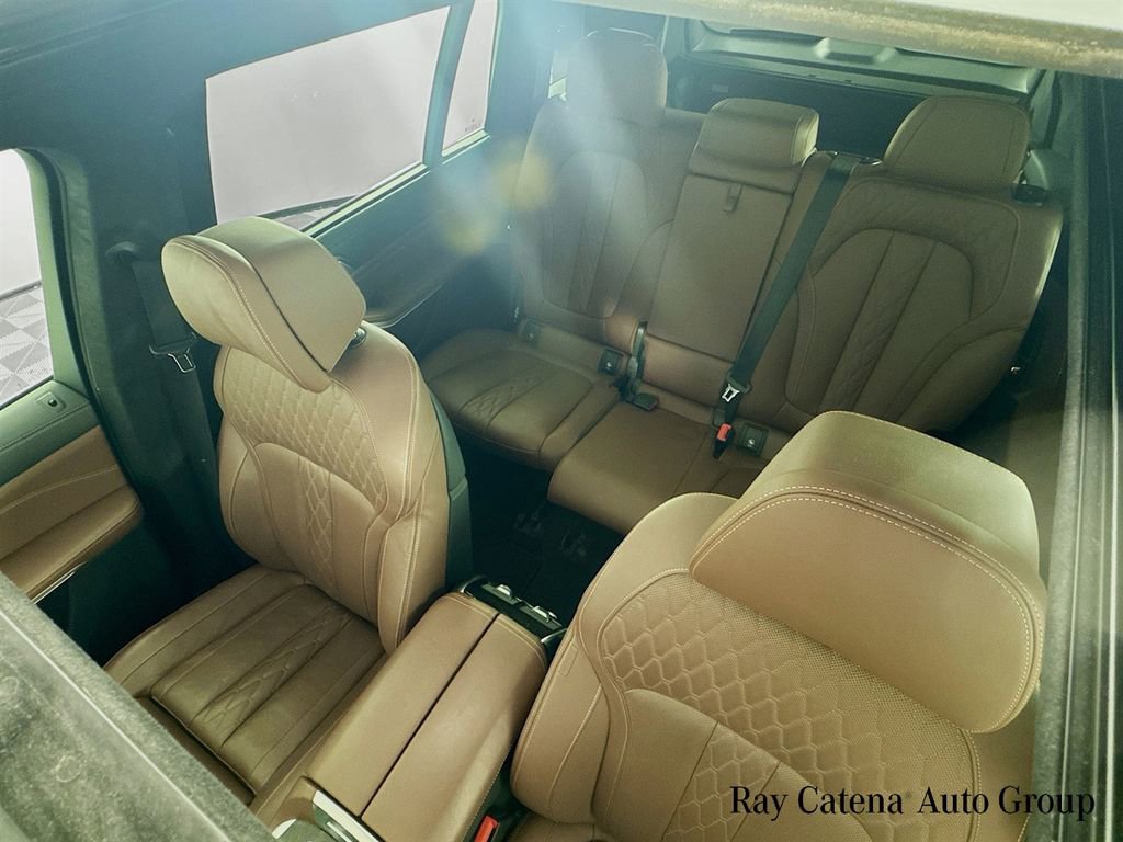 Certified 2024 BMW X7 xDrive40i w/ Executive Package image 23