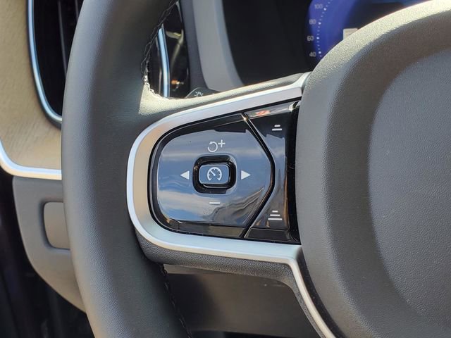 Certified 2026 Volvo XC60 B5 Plus w/ Protection Package Premier image 19
