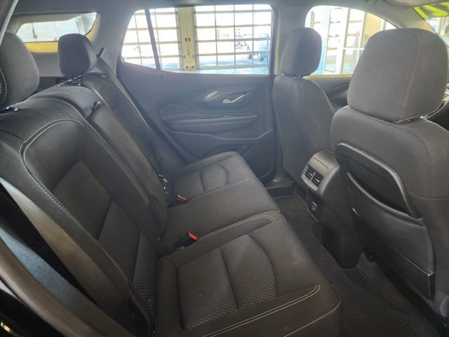 Certified 2022 GMC Terrain SLE w/ Driver Convenience Package image 16