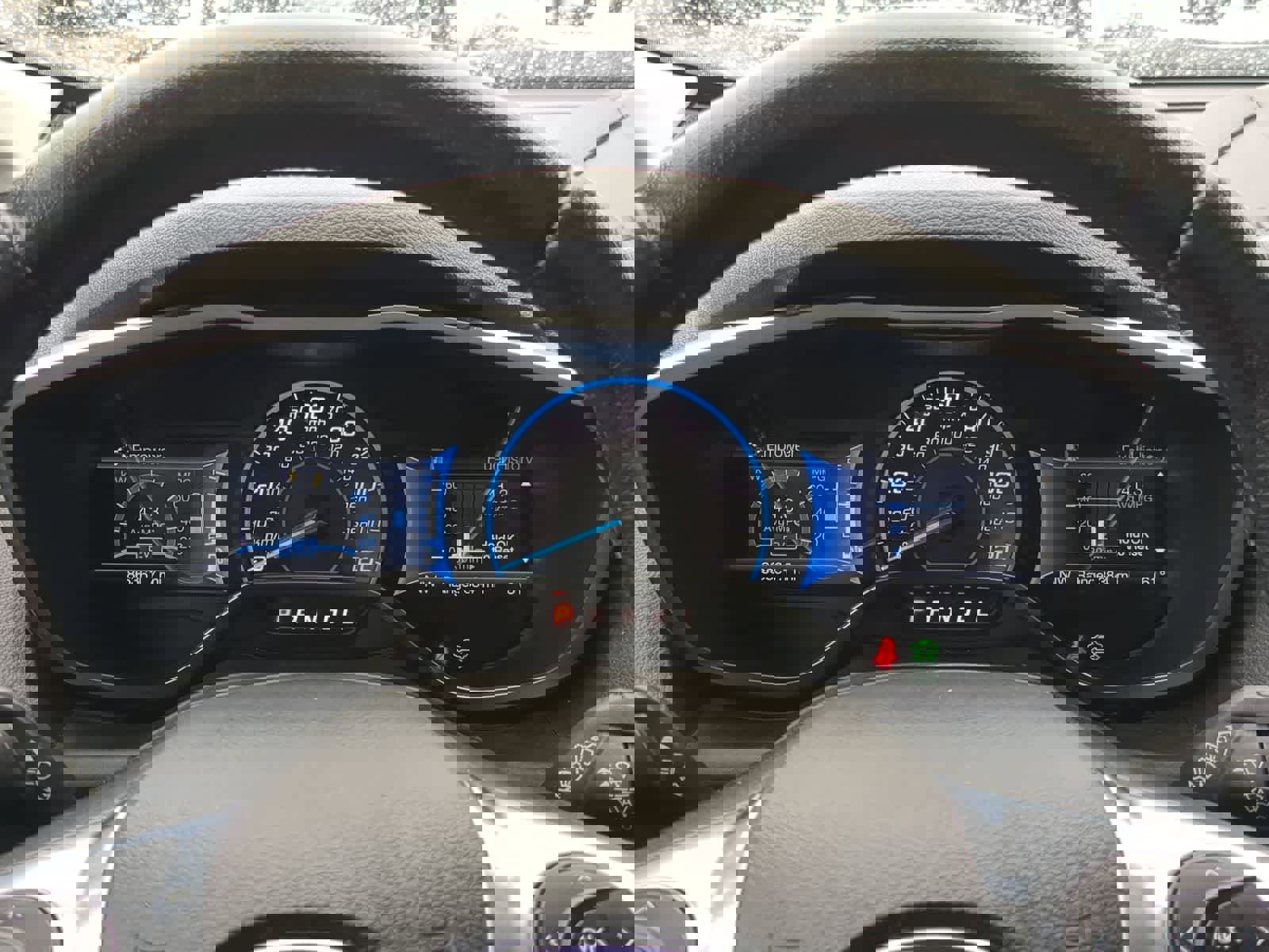 Used 2018 Ford C-MAX Titanium w/ Equipment Group 301A image 32