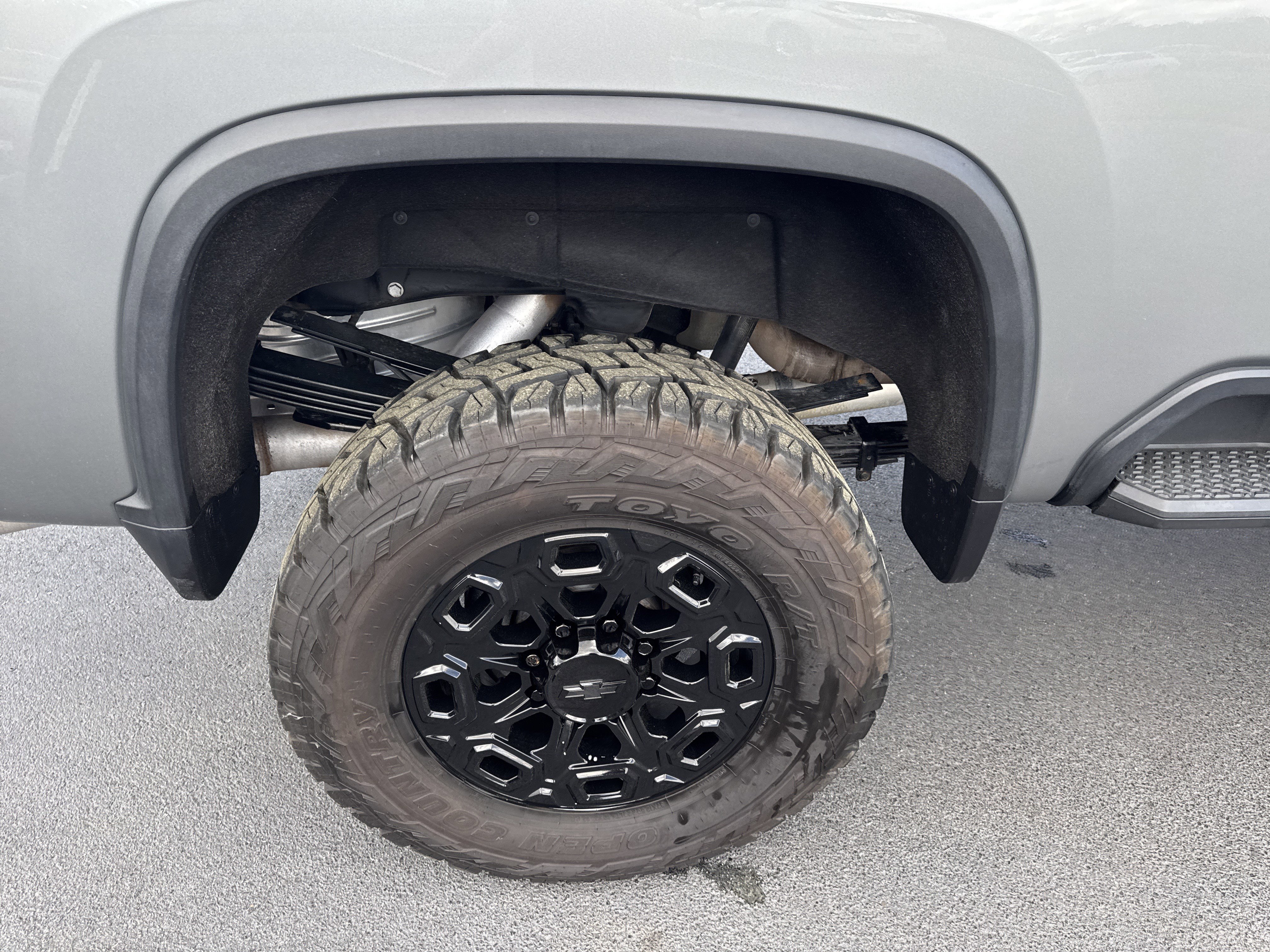 Used 2024 Chevrolet Silverado 3500 High Country w/ High Country Premium Package image 11