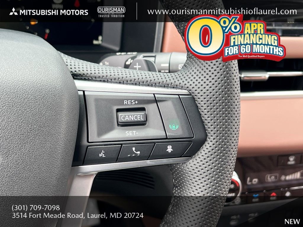 New 2025 Mitsubishi Outlander SEL image 26