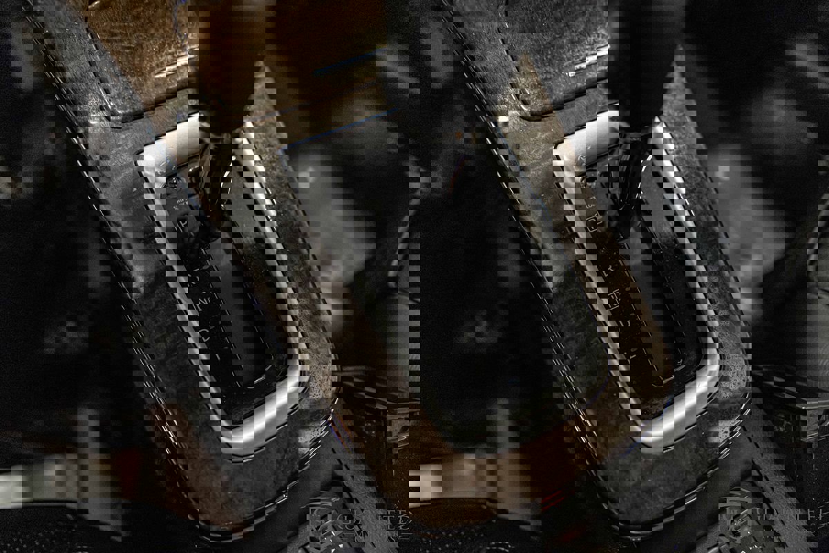 Used 2015 Nissan Sentra SL image 28