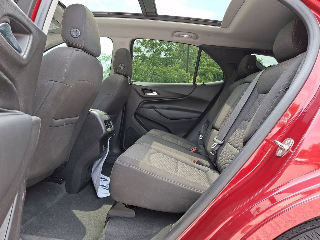 Used 2019 Chevrolet Equinox LT w/ Sun & Navigation Package AWD/4WD image 13