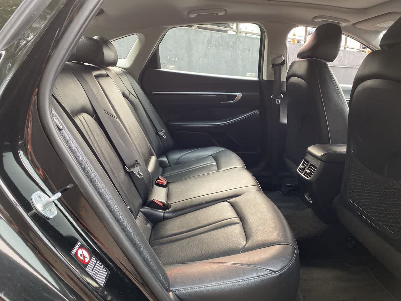 Used 2022 Hyundai Sonata Limited FWD image 16